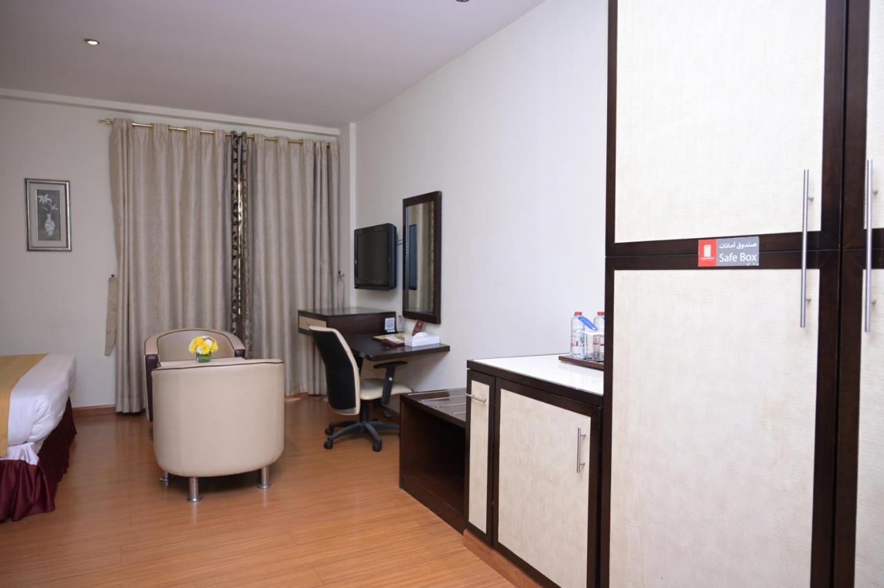 Manhattan Avenue Hotel Dubai Bagian luar foto