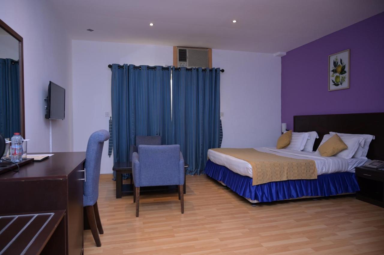 Manhattan Avenue Hotel Dubai Bagian luar foto