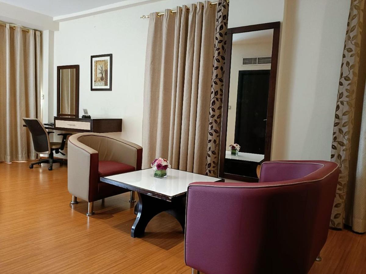 Manhattan Avenue Hotel Dubai Bagian luar foto