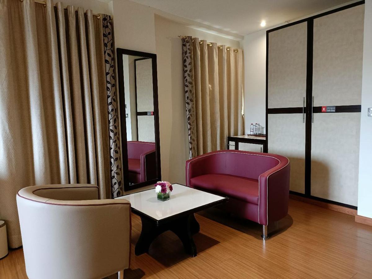 Manhattan Avenue Hotel Dubai Bagian luar foto